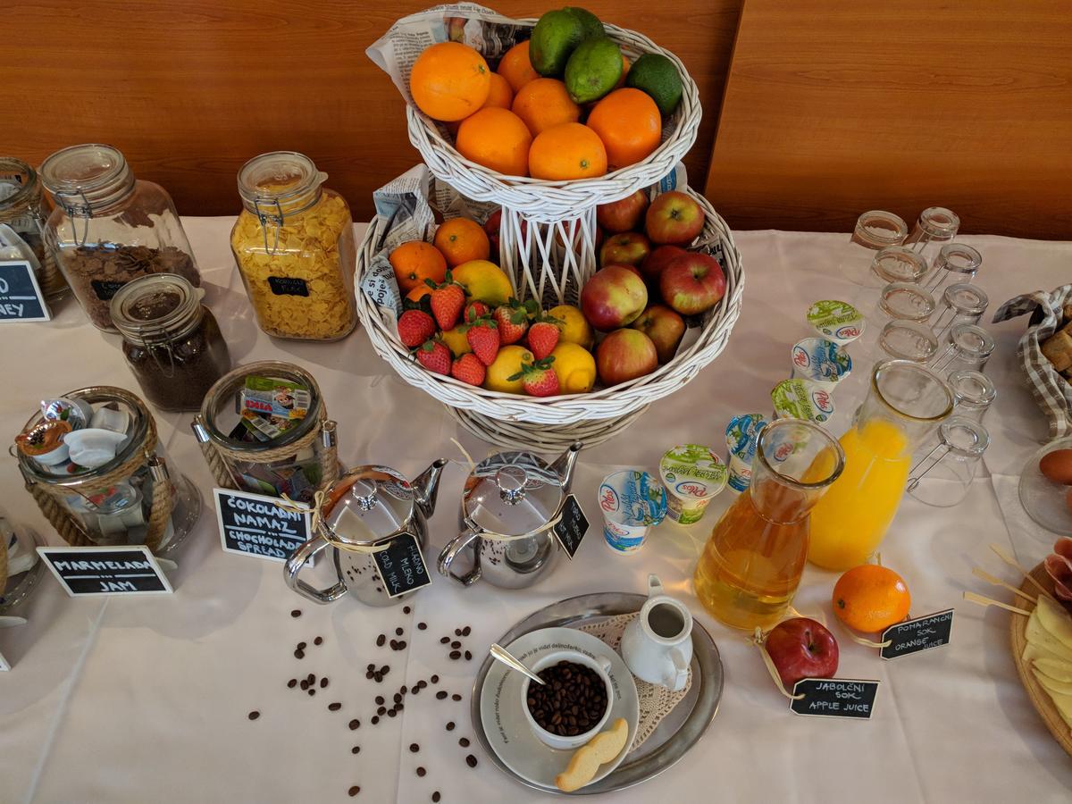 Guesthouse Bajc Vrhnika Εξωτερικό φωτογραφία